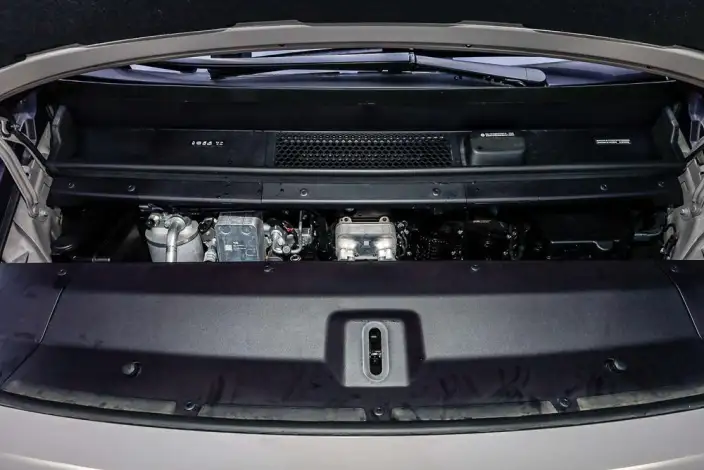 Li Auto MEGA 2024 Model Ultra Edition – фото 7