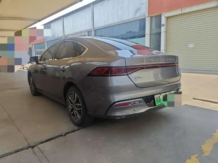 Qin Plus EV 2024 Model Honor Edition 510KM Leading Model – фото 4