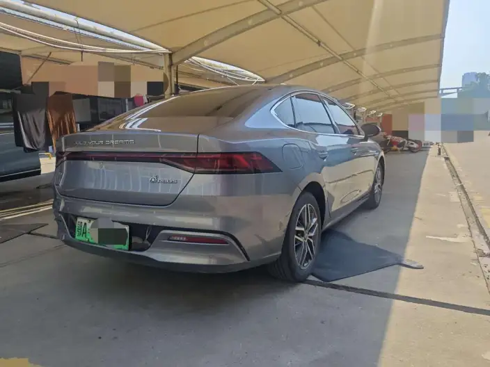 Qin Plus EV 2024 Model Honor Edition 510KM Leading Model – фото 6