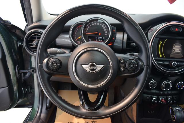 MINI 2015 1.5T COOPER Fun 5-door – фото 10