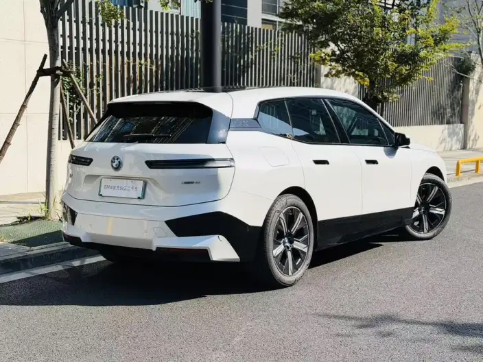 BMW iX 2023 Model xDrive40 – фото 5