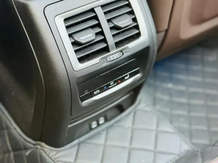 BMW iX3 2022 Model Leading Model – фото 10