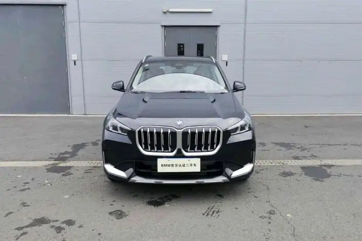 BMW X1 2026 Model sDrive25Li X Design Set – фото 2