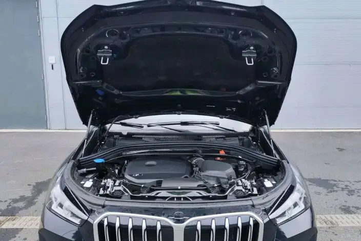 BMW X1 2026 Model sDrive25Li X Design Set – фото 6