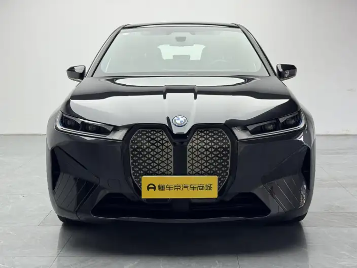 BMW iX 2022 Model xDrive40 – фото 2