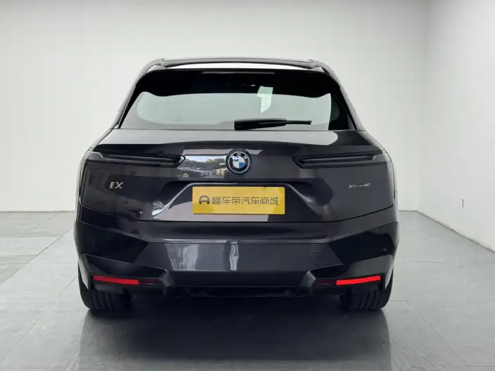 BMW iX 2022 Model xDrive40 – фото 6