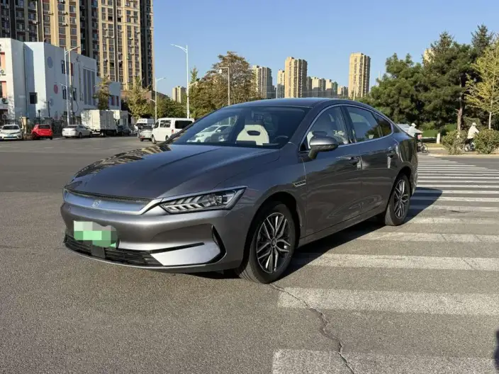 Qin Plus EV 2023 Model Champion Edition 510KM Leading Model – фото 1