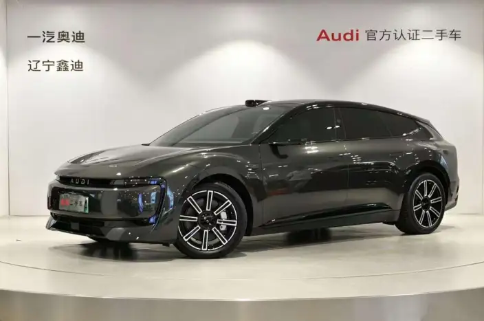 AUDI E5 Sportback 2026 Model Pioneer quattro Model – фото 1