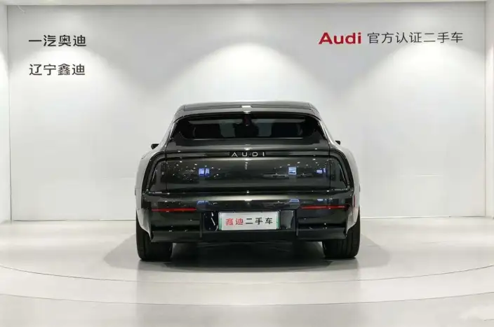 AUDI E5 Sportback 2026 Model Pioneer quattro Model – фото 3