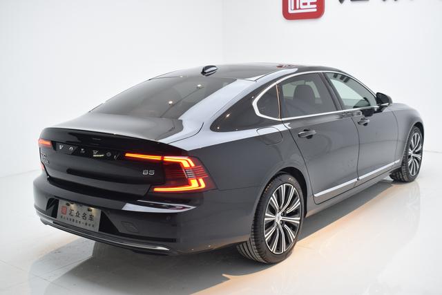 Volvo S90 2025 B5 Intelligent Long Range Luxury Edition – фото 20