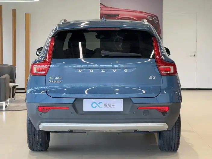 Volvo XC40 2024 Model B3 Smart Range Deluxe Edition – фото 5