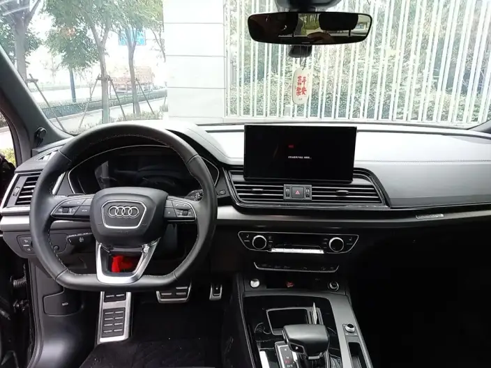 Audi Q5L 2023 Model 40T Luxury Dynamic Model – фото 5