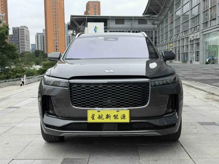 Li Auto ONE 2021 Model Extended Range 6 seat Edition – фото 2