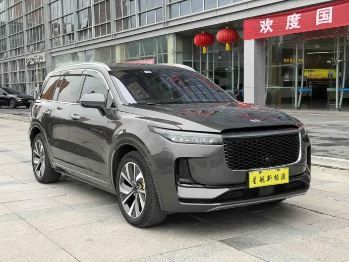 Li Auto ONE 2021 Model Extended Range 6 seat Edition – фото 3