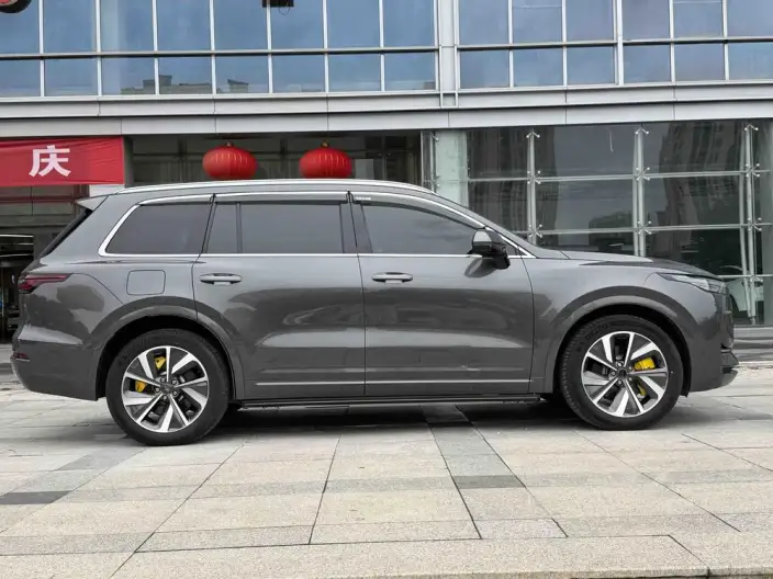 Li Auto ONE 2021 Model Extended Range 6 seat Edition – фото 8