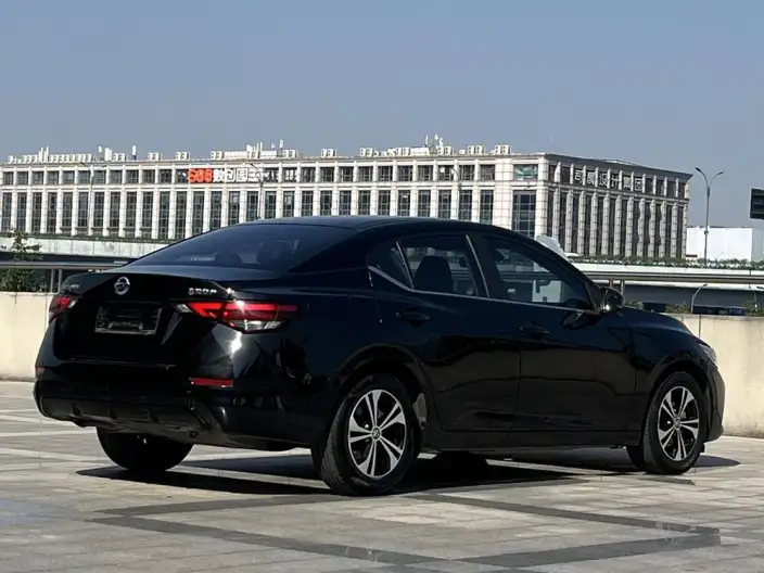 Nissan Sylphy 2022 Model 1.6L XL CVT Yuexiang Edition – фото 5