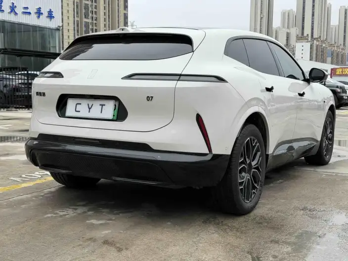 Avatr 07 2026 Model Ultra 4WD EV Edition – фото 6