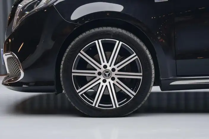 Mercedes-Benz V-Class 2022 Model V 260 L Long wheelbase Deluxe Edition – фото 8