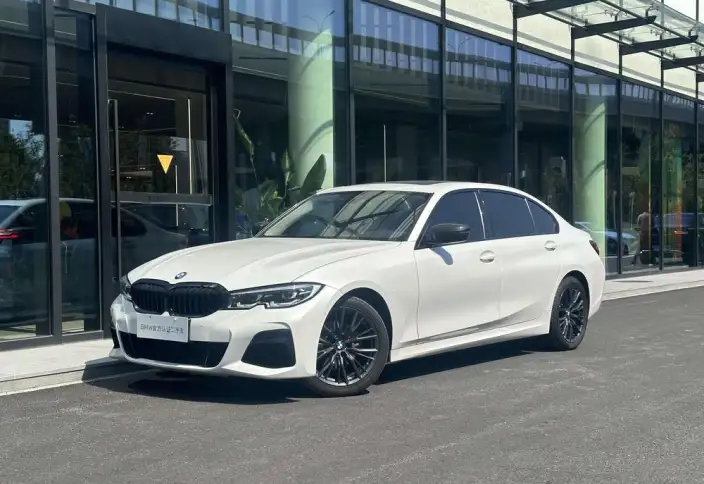 BMW 3 Series 2022 Model 325Li M Sports Night Set – фото 1