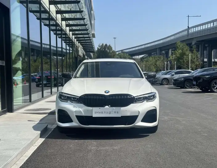 BMW 3 Series 2022 Model 325Li M Sports Night Set – фото 2