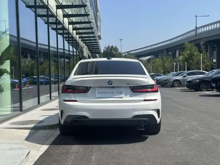 BMW 3 Series 2022 Model 325Li M Sports Night Set – фото 4