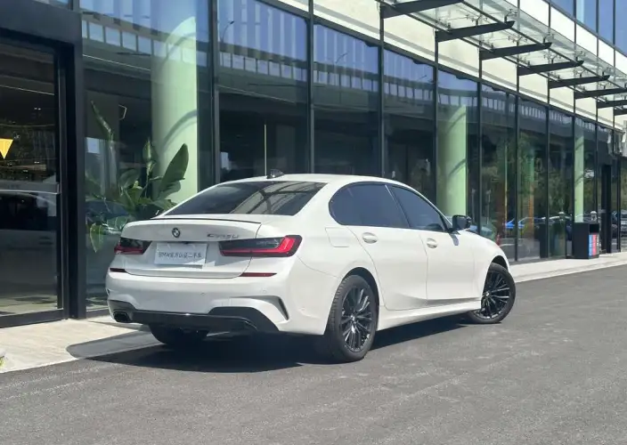 BMW 3 Series 2022 Model 325Li M Sports Night Set – фото 5