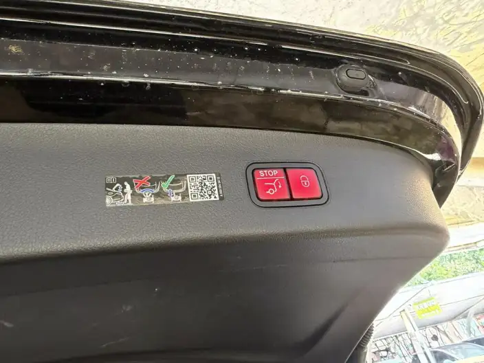 Mercedes-Benz GLC 2025 Model GLC 300 L 4MATIC Dynamic Model 5 seat – фото 8