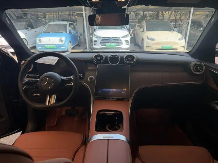 Mercedes-Benz GLC 2025 Model GLC 300 L 4MATIC Dynamic Model 5 seat – фото 9