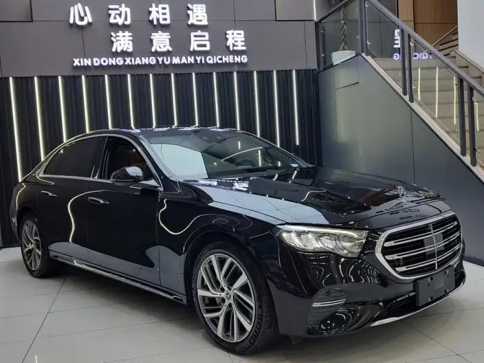 Mercedes-Benz E-Class 2024 Model E 300 L Fashion Model sedan – фото 3