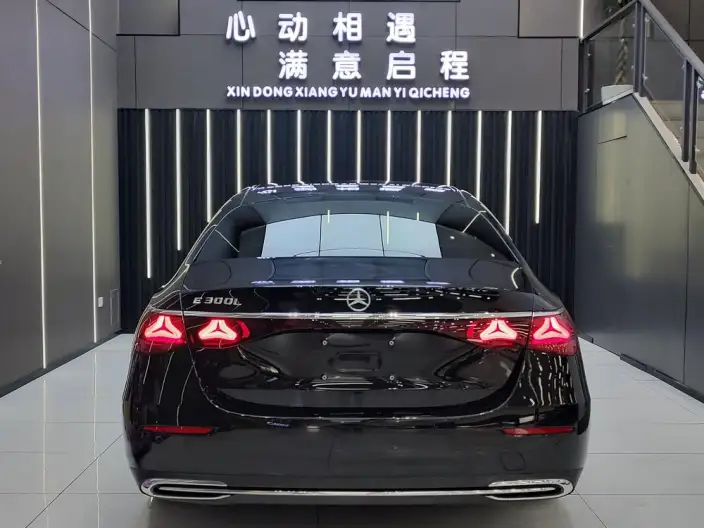 Mercedes-Benz E-Class 2024 Model E 300 L Fashion Model sedan – фото 5