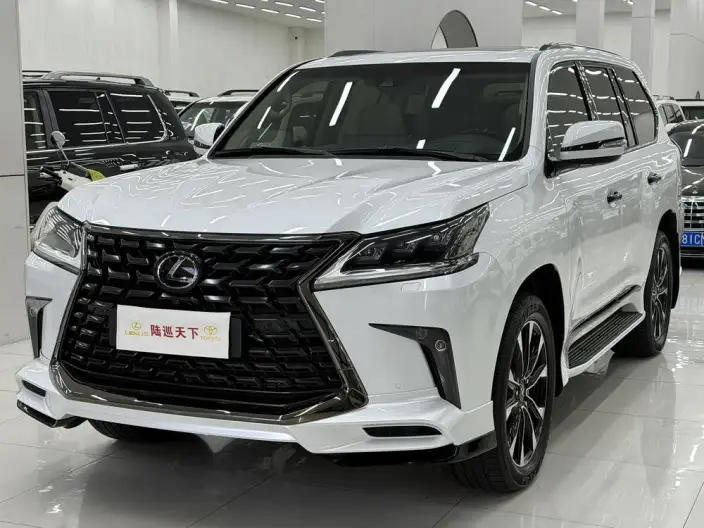 Lexus LX 2022 Model 5.7L Automatic 4WD 8 seat Parallel Imported