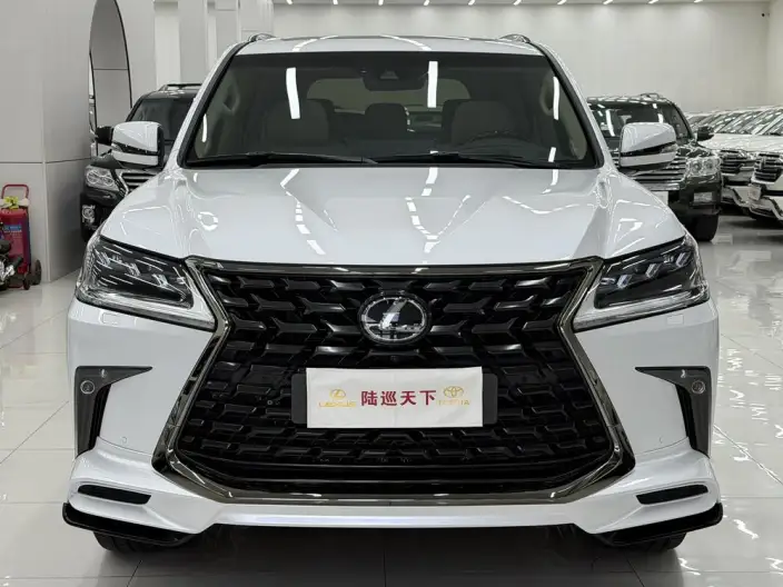 Lexus LX 2022 Model 5.7L Automatic 4WD 8 seat Parallel Imported