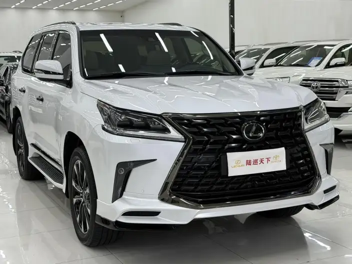 Lexus LX 2022 Model 5.7L Automatic 4WD 8 seat Parallel Imported
