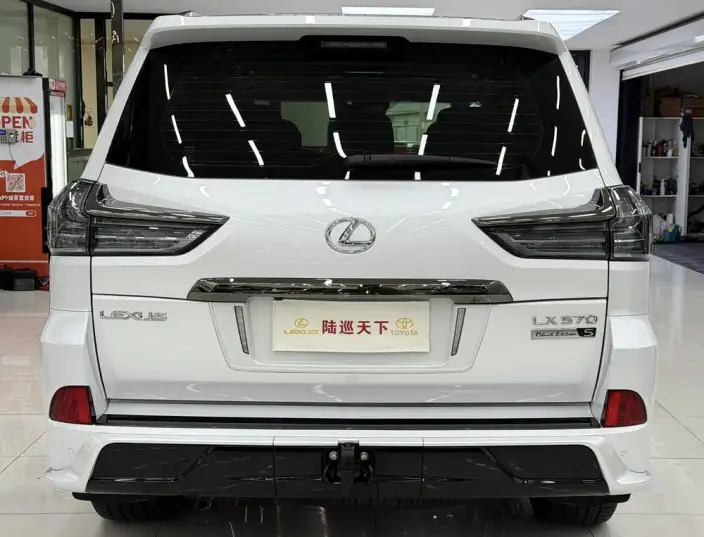 Lexus LX 2022 Model 5.7L Automatic 4WD 8 seat Parallel Imported – фото 5