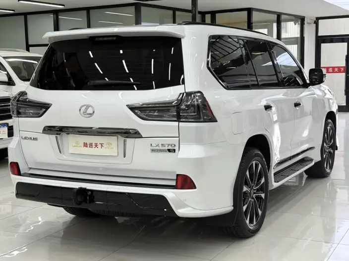 Lexus LX 2022 Model 5.7L Automatic 4WD 8 seat Parallel Imported – фото 6