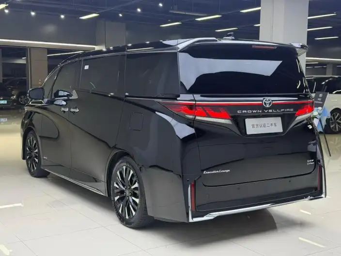 Vellfire 2023 Model Toyota Crown 2.5L Intelligent Hybrid 4WD Supreme Edition – фото 4