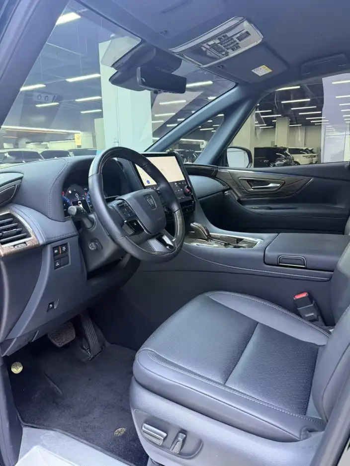 Vellfire 2023 Model Toyota Crown 2.5L Intelligent Hybrid 4WD Supreme Edition – фото 8