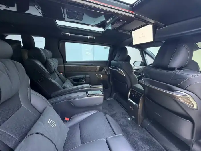 Vellfire 2023 Model Toyota Crown 2.5L Intelligent Hybrid 4WD Supreme Edition – фото 9
