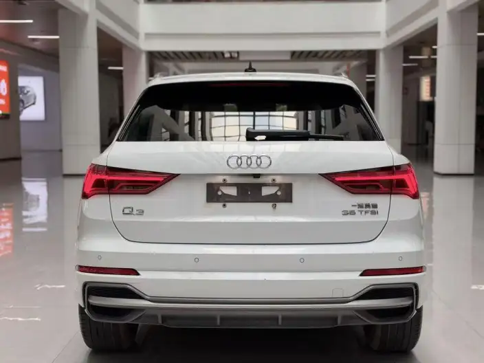 AUDI Q3 2022 Model 35 TFSI Fashion Dynamic Model – фото 6