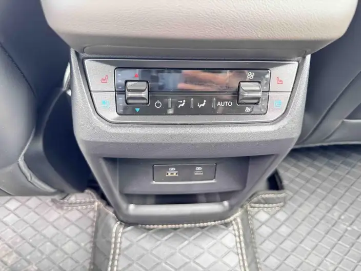 Ford Edge 2026 Model Ford Edge L 2.0T EcoBoost 4WD VII seat Supreme Model – фото 9