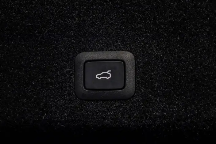 Xiaomi SU7 Ultra 2025 Model Standard Edition – фото 10