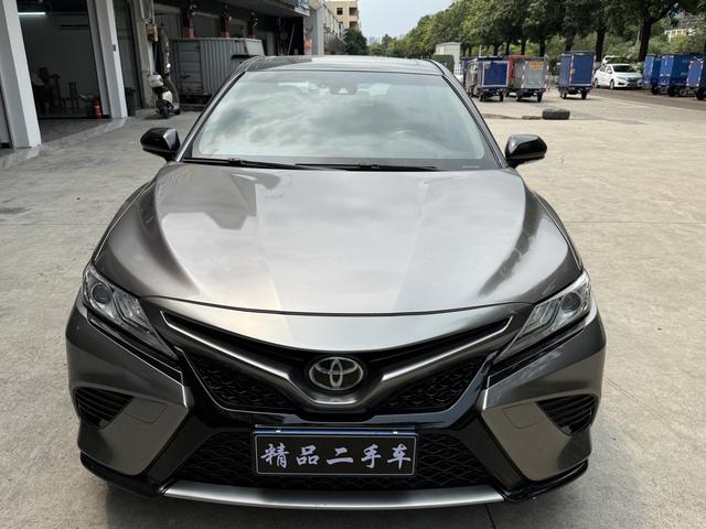 Toyota Camry Модель 2019 года 2.5S Fengshang Edition Country VI – фото 2