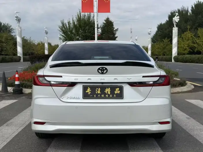 Toyota Camry 2026 Model 2.0GVP Deluxe Edition – фото 5