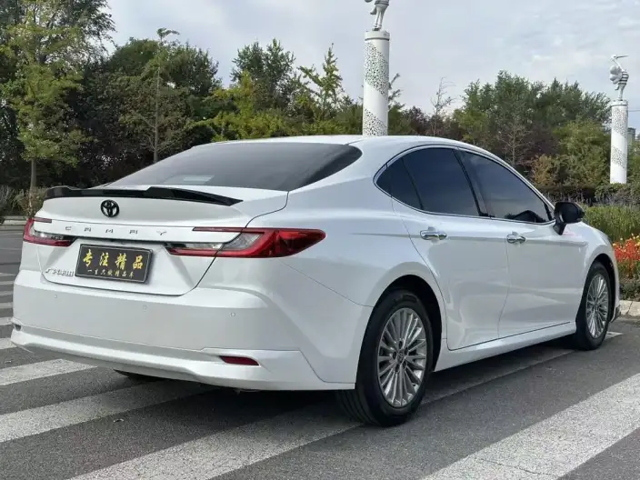 Toyota Camry 2026 Model 2.0GVP Deluxe Edition – фото 6