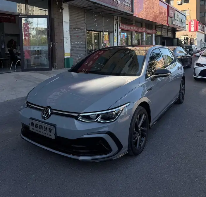 Volkswagen Golf 2023 Model Facelift 280TSI DSG R-Line Lite – фото 1