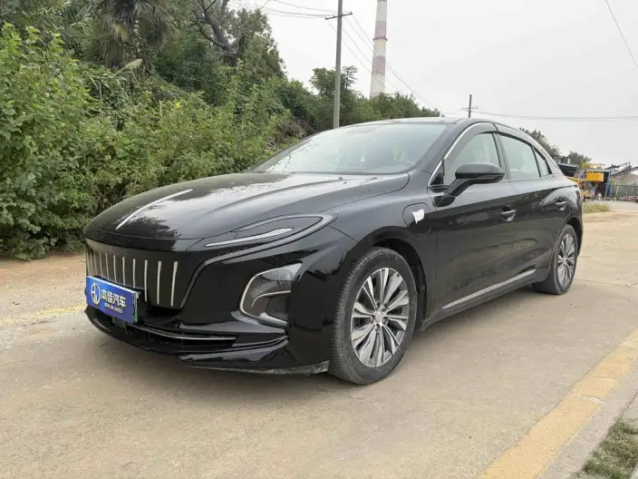 Hongqi E-QM5 2023 Model 560KM PLUS Edition 140kW