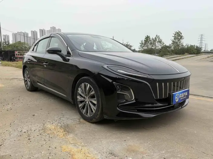 Hongqi E-QM5 2023 Model 560KM PLUS Edition 140kW