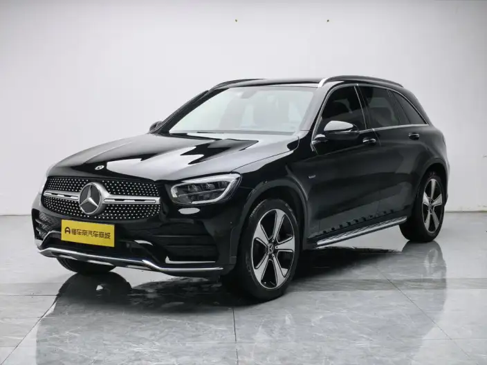 Mercedes-Benz GLC 2022 Model Facelift GLC 300 L 4MATIC Dynamic Model Collector Edition – фото 1