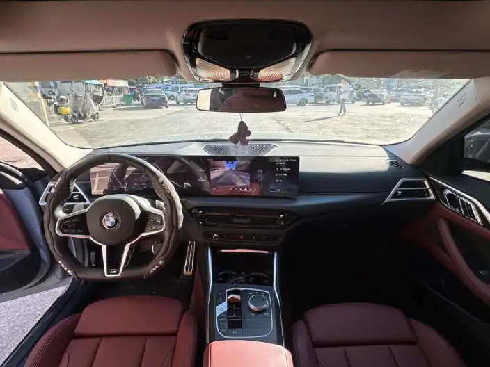 BMW 4 Series 2024 Model 425i M Sports Set – фото 9