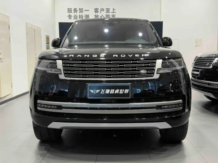 Range Rover 2024 Model 3.0 L6 400PS Shengshi Extended Edition